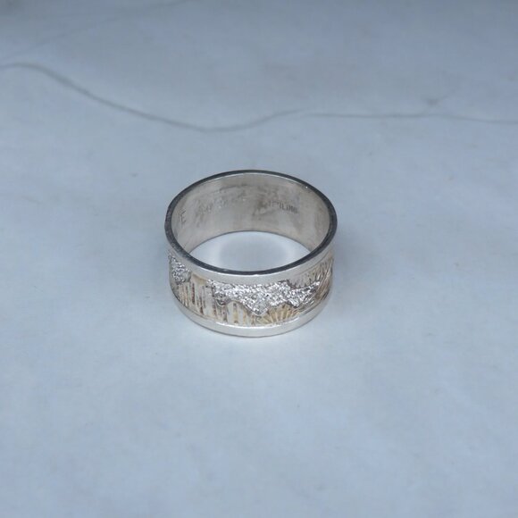Sterling Silver Two Toned Ring Band - Picture 8 of 10